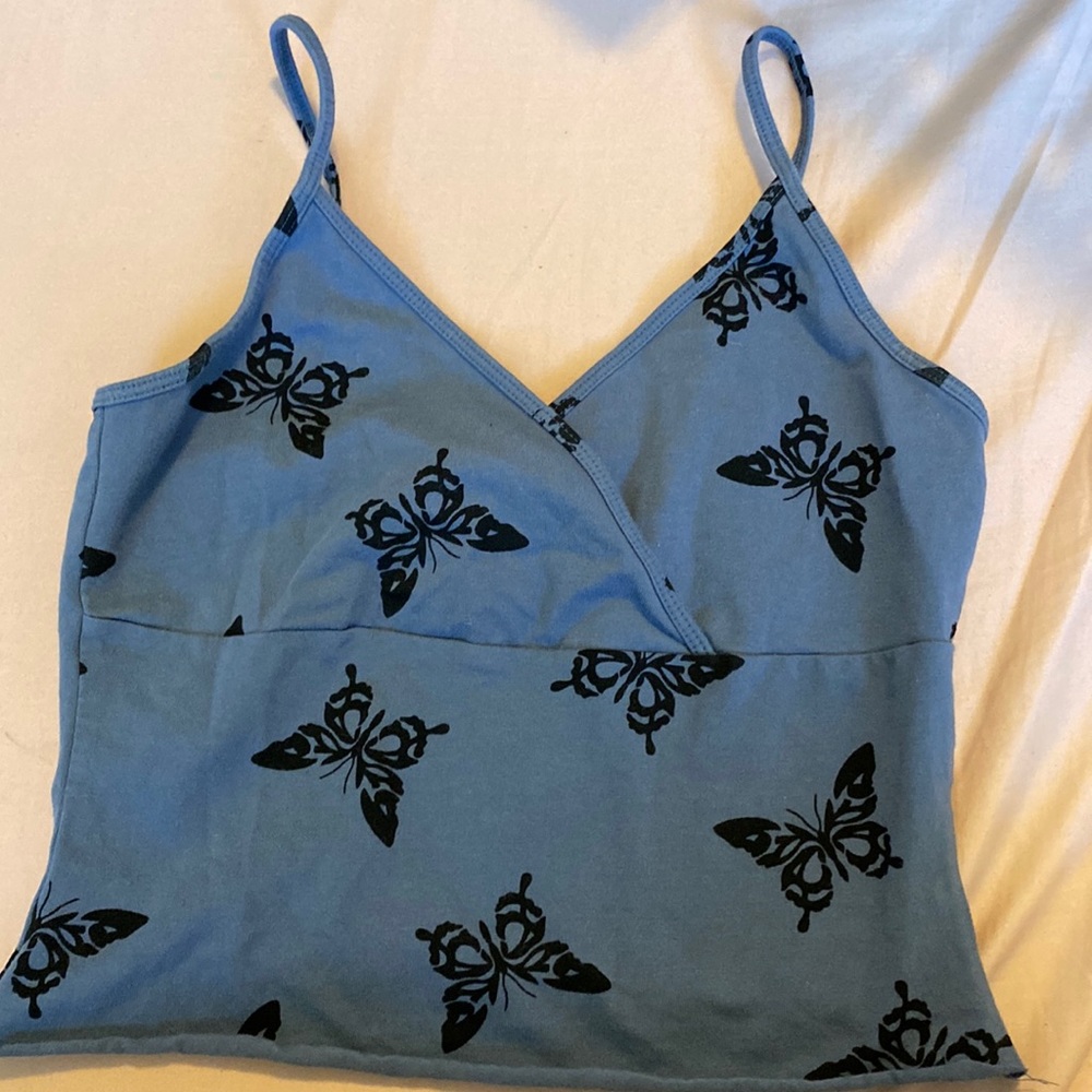 Super cropped tank, low cut, hardly worn!